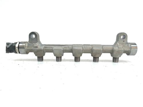 Used Injection rail HYUNDAI ix35 (LM, EL, ELH) 1.7 CRDi (116 hp) 10543141