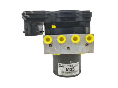 Used ABS pump HYUNDAI ix35 (LM, EL, ELH) 2.0 CRDi 4WD (184 hp) 15804738