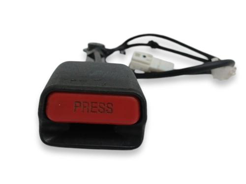 seat-buckle-nissan-x-trail-iii-t32_-t32r-t32rr-2013-23959075 main image