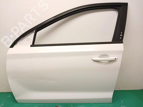 Used Left front door Left front door 39448744 39448744