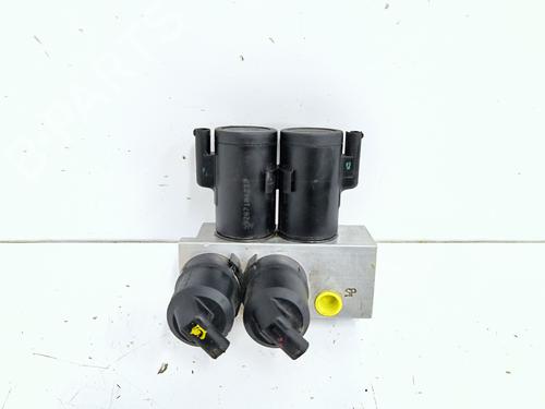 suspension-compressor-bmw-1-e87-2003-2004-2005-2006-2007-2008-2009-2010-2011-2012-2013-34235624 main image