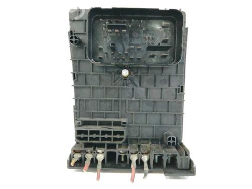 Fuse box VW PASSAT B7 (362) 2.0 TDI | BP8924368E1