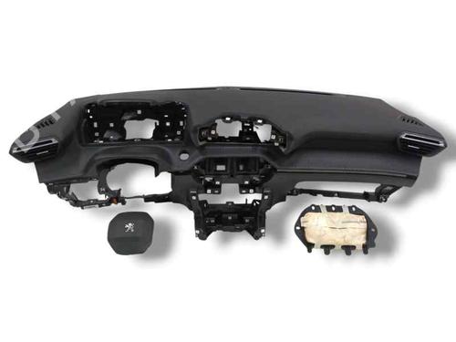 Tableau de bord PEUGEOT 208 II (UB_, UP_, UW_, UJ_) 1.2 PureTech 100 (101 hp) 28024704
