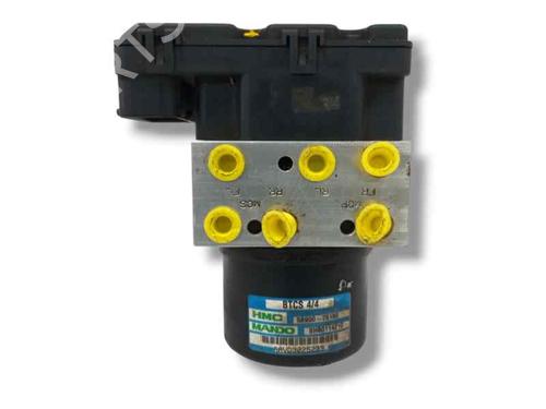 Used ABS pump HYUNDAI SANTA FÉ I (SM) 2.0 CRDi 4x4 (113 hp) 21284857