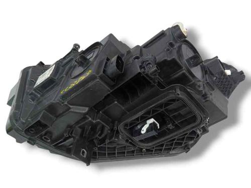 Right headlight MERCEDES-BENZ GLA (H247) GLA 200 d (247.712) | BP26553860C29 