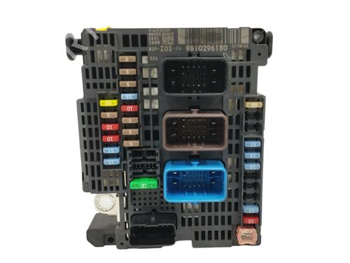 fuse-box-citroen-c4-picasso-ii-16-bluehdi-120-9810296180-2013-16647170 main image