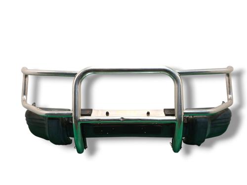 Used Front bumper Front bumper MITSUBISHI PAJERO II (V3_W, V2_W, V4_W, V5_W) 2.5 TD 4WD (V24W) (99 hp) 33841220 33841220