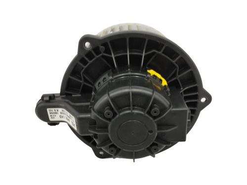 Heater blower motor KIA CARENS IV 1.6 GDi | BP17728458M62 