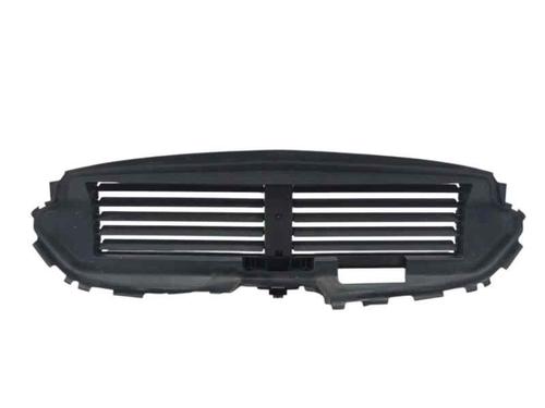 Used Grille MERCEDES-BENZ GLA (H247) GLA 200 d (247.712) (150 hp) 26887594