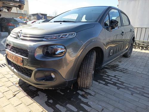 Brugte CITROËN C3 III (SX) 1.2 VTi 68 (68 hp) 4416911