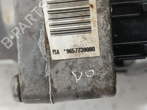 Steering pump CITROËN C5 II Break (RE_) 2.0 HDi (RERHRH) | BP35756575M99 - Image 6