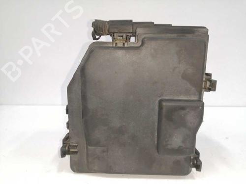 Used Fuse box HONDA CIVIC VIII Hatchback (FN, FK) 2.2 CTDi (FK3) (140 hp) 6520637