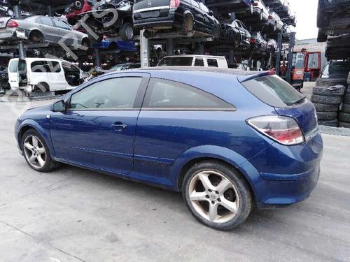 Fuse box OPEL ASTRA H GTC (A04) 1.9 CDTI (L08) | BP12429559E1 