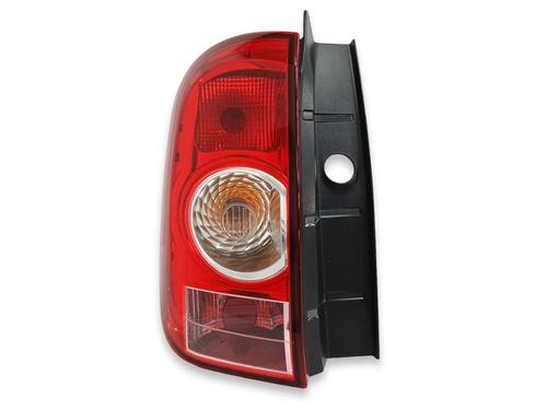Used Left taillight DACIA DUSTER (HS_) 1.5 dCi (HSAJ) (90 hp) 17999895