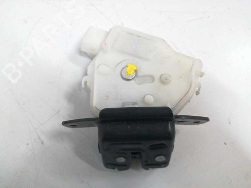 Used Tailgate lock TOYOTA AURIS Estate (_E18_) 1.8 Hybrid (ZWE186_, ZWE186R, ZWE186H) (136 hp) 8915913