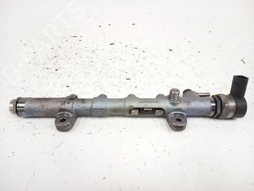 injection-rail-mercedes-benz-m-class-w166-2011-2012-2013-2014-2015-34207324 main image