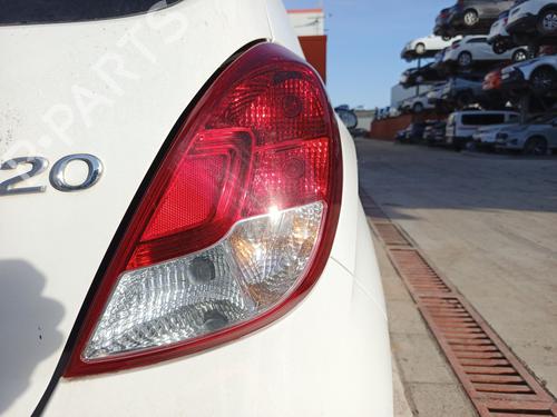 Used Right taillight HYUNDAI i20 I (PB, PBT) 1.2 (78 hp) 31854944