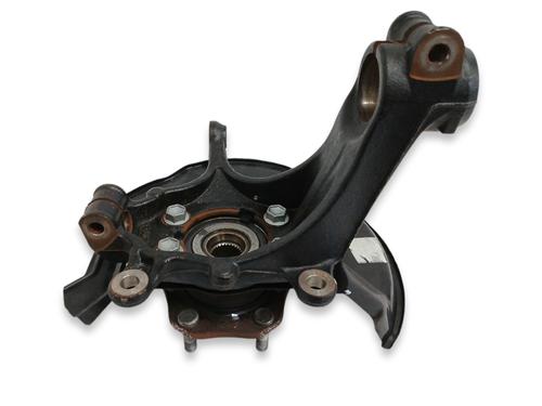 Left front steering knuckle NISSAN X-TRAIL III (T32_, T32R, T32RR) 1.3 DIG-T | BP23958990M25 