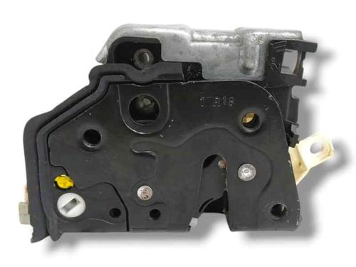 Used Rear right lock AUDI A4 B9 (8W2, 8WC) 2.0 TDI (150 hp) 28512408