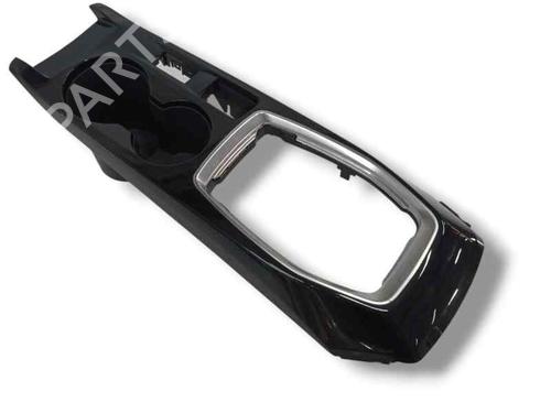 Middle console PEUGEOT 208 II (UB_, UP_, UW_, UJ_) 1.2 PureTech 100 | BP28024707I22 