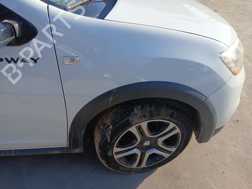 Forkjerm høyre Forkjerm høyre DACIA SANDERO II 1.0 SCe 75 (B8JC, B8JD, B8NC) (73 hp) 36409995 36409995