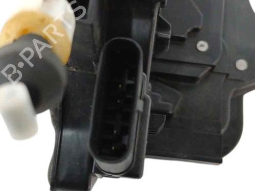 Rear right lock MERCEDES-BENZ GLA (H247) GLA 200 d (247.712) | BP26553956C99 