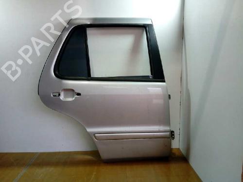 right-rear-door-mercedes-benz-m-class-w163-ml-270-cdi-163113-1637301605-1998-1999-2000-2001-2002-2003-2004-2005-419676 main image