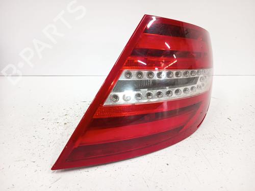right-taillight-mercedes-benz-c-class-w204-2007-2008-2009-2010-2011-2012-2013-2014-2015-25046817 main image