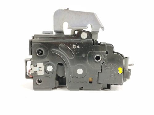 Used Front left lock AUDI ALLROAD C5 (4BH) 2.5 TDI quattro (180 hp) 10905783