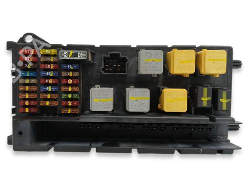 Used Fuse box MERCEDES-BENZ SPRINTER 3,5-t Van (B906) 319 CDI / BlueTEC (906.631, 906.633, 906.635, 906.637) (190 hp) 23575919