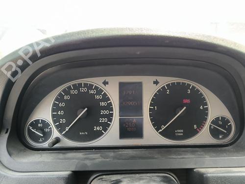 Used Instrument cluster Instrument cluster MERCEDES-BENZ B-CLASS Sports Tourer (W245) B 200 CDI (245.208) (140 hp) 33981479 33981479