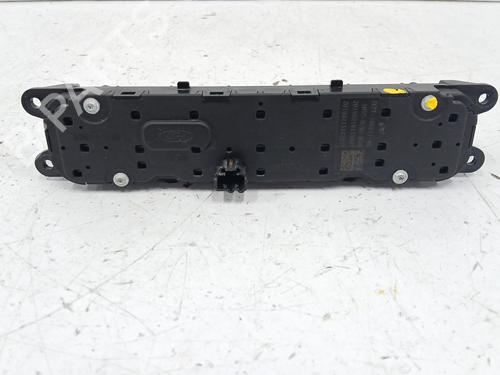 Radio FORD FOCUS IV (HN) 1.0 EcoBoost | BP29626853E6 