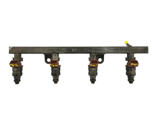 Used Injection rail CHEVROLET NUBIRA Saloon 1.6 (109 hp) 15075017