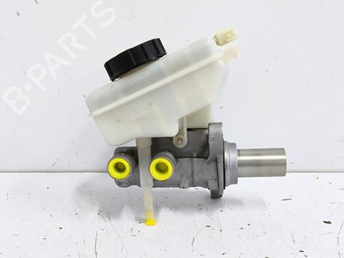 Brake master cylinder JAGUAR XE (X760) 2.0 D | BP35723982M77 - Image 2