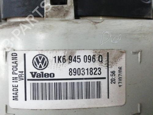 Right taillight VW GOLF V (1K1) 2.0 TDI 16V | BP12428365C35 