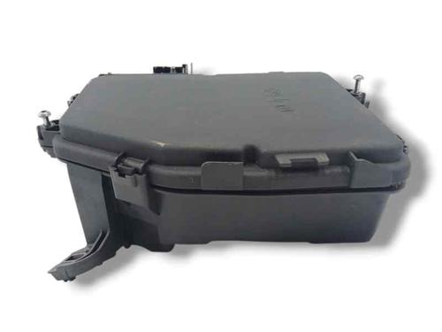 Used Fuse box MERCEDES-BENZ GLA (H247) GLA 200 d (247.712) (150 hp) 26880153