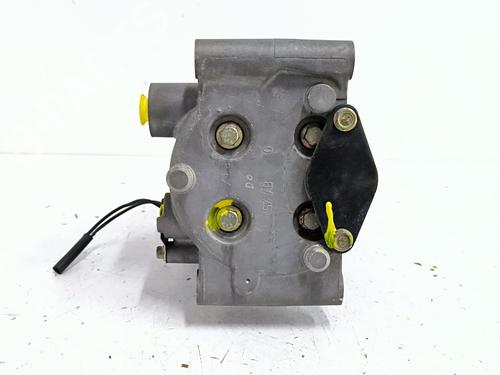 AC compressor FORD FOCUS I Saloon (DFW) 1.8 TDCi | BP36775438M34 - Image 3