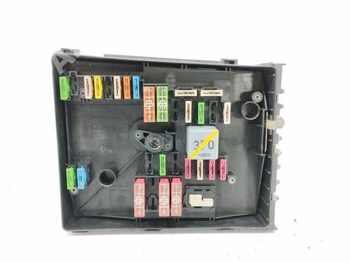 Used Fuse box Fuse box SEAT LEON (1P1) 1.9 TDI (105 hp) 11018439 11018439