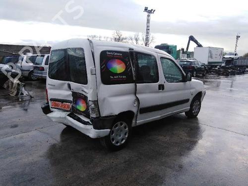 Left headlight PEUGEOT PARTNER MPV (5_, G_) 1.6 HDi 75 | BP7525625C28 