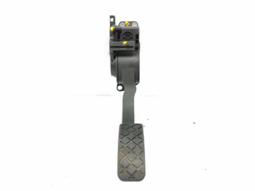 Used Pedal VW POLO IV (9N_, 9A_) 1.4 TDI (70 hp) 11048671
