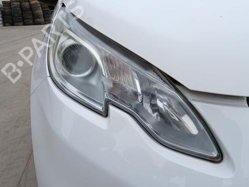 right-headlight-peugeot-2008-i-cu_-2013-36434643 main image