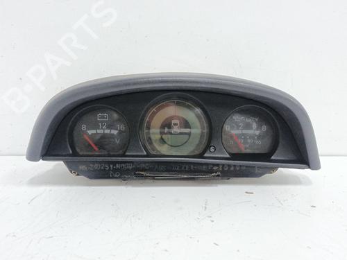 Used Instrument cluster MITSUBISHI PAJERO SPORT I (K7_, K9_) 2.5 TD (K94W) (99 hp) 31124186