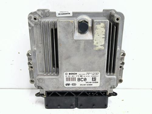 Used Engine control unit (ECU) Engine control unit (ECU) HYUNDAI TUCSON (TL, TLE) 1.7 CRDi (116 hp) 36387826 36387826