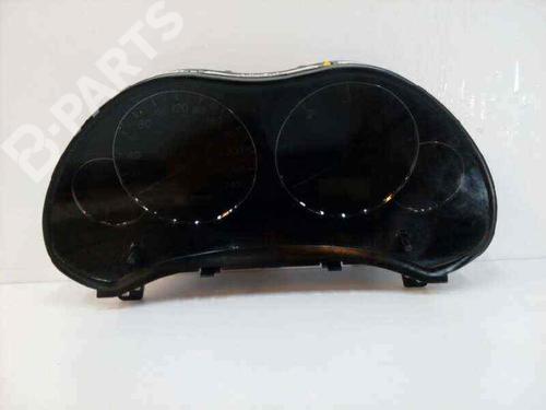 Used Instrument cluster TOYOTA AVENSIS (_T25_) [2003-2008]  5811993