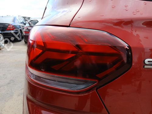 Feu arrière gauche DACIA SANDERO III 1.0 TCe 90 (91 hp) 32133490