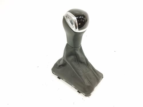 Used Shift knob AUDI Q2 (GAB, GAG) 2.0 TDI quattro (150 hp) 11393198