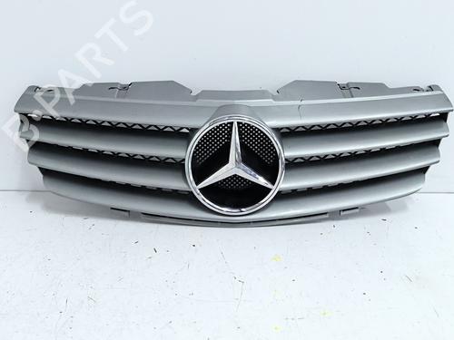 Used Grille Grille MERCEDES-BENZ SL (R230) 500 (230.475) (306 hp) 33716884 33716884