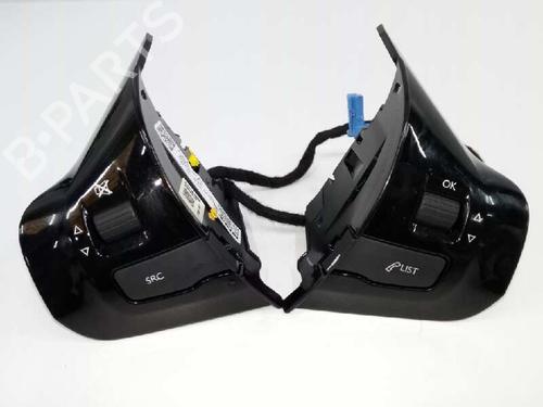 Used Steering wheel controls Steering wheel controls PEUGEOT 308 II (LB_, LP_, LW_, LH_, L3_) 1.2 THP 130 (131 hp) 5846503 5846503