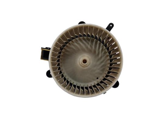 Used Heater blower motor PEUGEOT 5008 II (MC_, MJ_, MR_, M4_) 1.5 BlueHDi 130 (MCYHZJ, MCYHZR, MCYHZX) (131 hp) 10648766