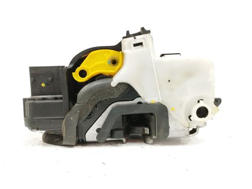 Front left lock OPEL ASTRA J (P10) 1.7 CDTI (68) | BP10715055C98 